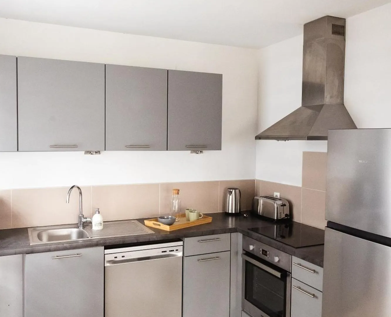 Appartement Le Joliot Curie 4-6 Personnes A Lyon - Eurexpo - Ldlc Arena - Groupama Stadium - Eurexpo France